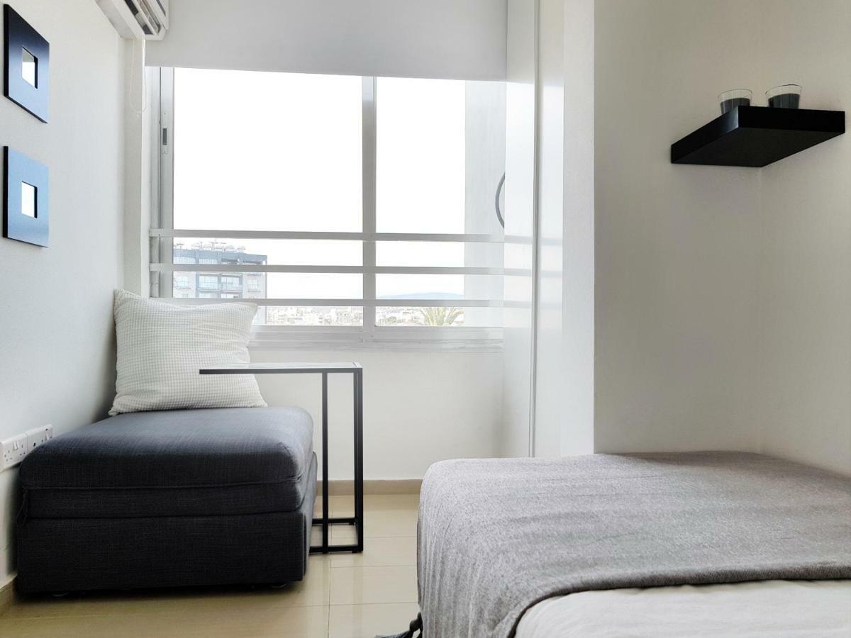 City Pearl - Modern 2 Bed Sea View Apt In City Centre Limassol Luaran gambar
